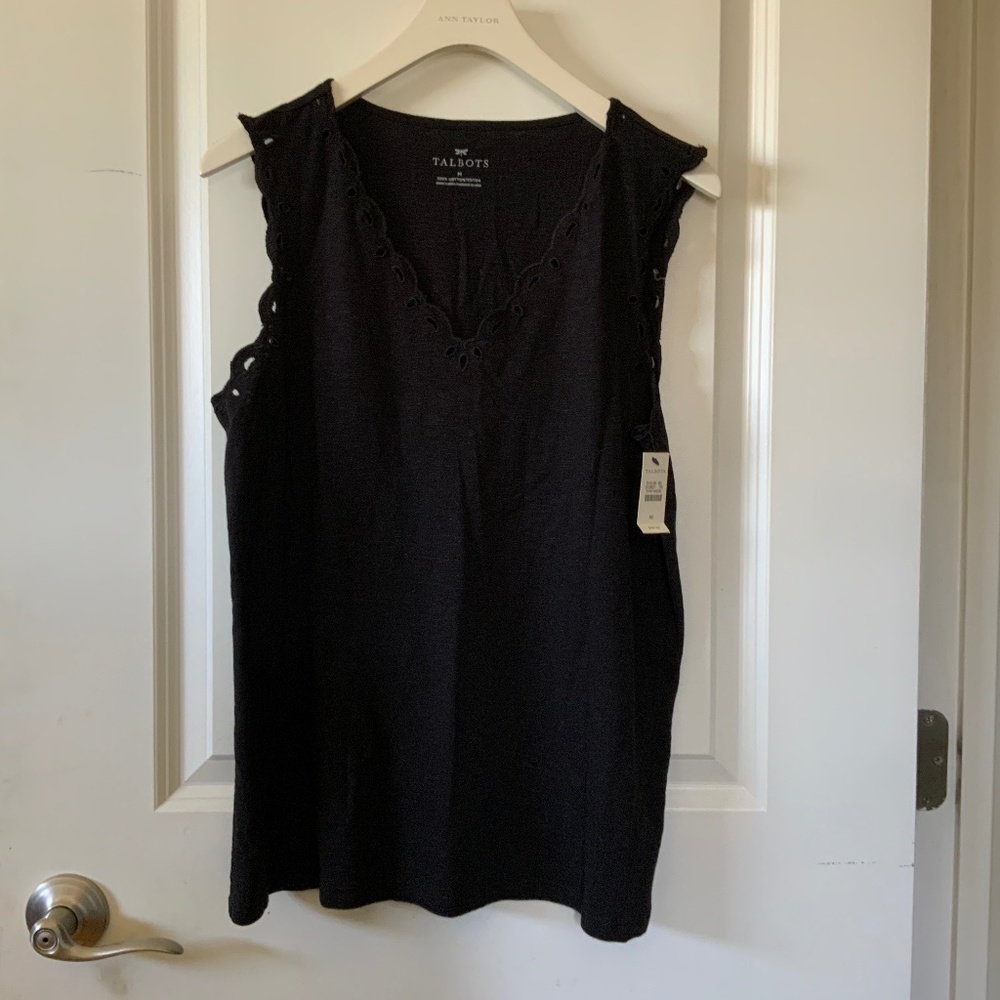 NWOT Black sleeveless top